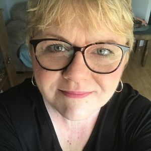 Meet your Posher, Ilona